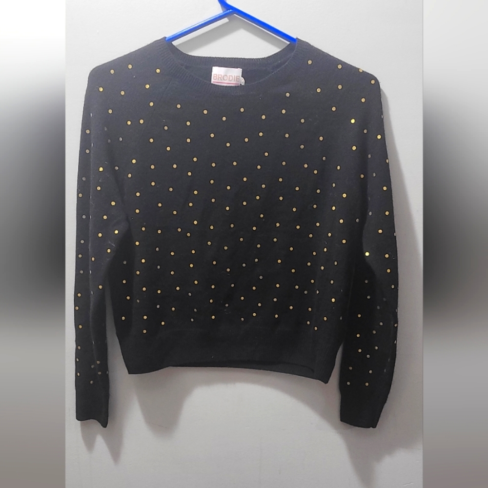 Black cashmere sweater with gold polka-dots. S